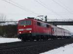 111 178-0 mit RE, zwischen Gemnden (Main) und Karlstadt (Main), am 03.02.2010 