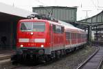 Die 111 120-2 in Duisburg Hbf am 07,05,10