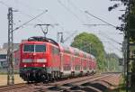 111 126 mit der RE4 (10414) aus Dortmund nach Aachen am Km 29.0 kurz vor Geilenkirchen, 22.5.10