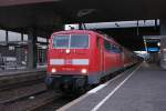 111 124-4 mit dem IC 2560 aus Paderborn nach Dsseldorf in Dsseldorf Hbf am 29.08.2010