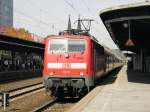 DB 111 111-1 mit einem Sonderzug in Kln Messe Deutz am 7.5.2011