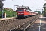 RHEINE (Kreis Steinfurt), 12.07.2011, 111 112 fährt leer durch den Bahnhof Rheine-Mesum in Richtung Rheine 