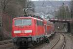 Die 111 120 schob am 11.3.12 einen RE durch Wuppertal-Sonnborn.