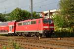 Nachschuß auf die schiebende 111 118 in Rheydt Hbf am 13.5.2014