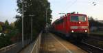 111 147-5 DB kommt die Kohlscheider-Rampe hoch aus Richtung Neuss,Herzogenrath mit einem RE4 aus Dortmund-Hbf-Aachen-Hbf und fährt durch Kohlscheid in Richtung Richterich,Laurensberg,Aachen-West.