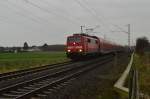 Abendstimmung und Regen.....herrschte als die 111 058 mit ihrem RE4 gen Aachen Hbf fahrend vor meine Linse kam. 21.12.2014