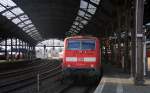 Ein Nachschuss von der 111 124-4 DB steht mit dem RE4 von Aachen-Hbf nach Dortmund-Hbf.