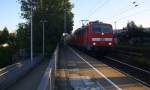 111 112 DB kommt die Kohlscheider-Rampe hoch aus Richtung Neuss,Herzogenrath mit dem RE4 aus Dortmund-Hbf nach Aachen-Hbf und fährt durch Kohlscheid in Richtung