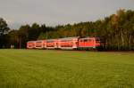 Der Emsland-Express nach Münster strebt seinen nächsten Halt Emsdetten entgegen.