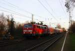 111 193 DB kommt die Kohlscheider-Rampe hoch aus Richtung Neuss,Herzogenrath mit dem RE4 aus Dortmund-Hbf nach Aachen-Hbf und fährt durch Kohlscheid in Richtung