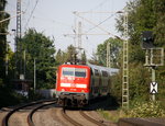 Ein Nachschuss von der 111 129 DB  schiebt den RE4 aus Aachen-Hbf nach Dortmund-Hbf und kommt aus Richtung