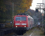 111 128 DB zieht den RE4 aus Dortmund-Hbf nach Aachen-Hbf und hält in Aachen-West und fährt in Richtung Aachen-Schanz,Aachen-Hbf.