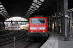 Ein Nachschuss von der 111 158 DB  steht mit dem RE4 von Aachen-Hbf nach Dortmund-Hbf. 
Aufgenommen vom Bahnsteig 2 vom Aachen-Hbf.
Bei Sonnenschein am Kalten Nachmittag vom 27.1.2017.