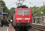 Die 111 115-2 auf dem RE4 von Dortmund nach Aachen in Geilenkirchen am 03.06.2009