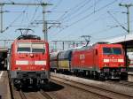 Die 111 196 und die 185 289 am 24.08.2009 in Fulda.