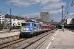 Noch ein bisschen frontaler: 111 066 am 17.05.12 mit der RB nach Mittenwald in Mnchen Hbf