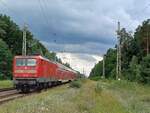 DB 112 114 mit der RB 32923 von Eberswalde Hbf nach Bernau (b Berlin), am 08.08.2023 in Eberswalde. Standort ist der B am Zoo.