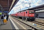 112 112-8 steht als Schublok im Startbahnhof Stralsund Hbf auf Gleis 3.

🧰 DB Regio Nordost
🚝 RE 13061 (RE5) Stralsund Hbf–Neustrelitz Hbf
🕓 16.6.2023 | 13:59 Uhr

(verbesserte Version)