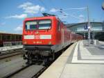 RegionalExpress 38172 mit BR 112 188-8 auf der Fahrt nach Rathenow. Hier bei seiner Ausfahrt Berlin Hauptbahnhof am 07.06.2008 .