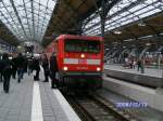112 149-2 Mit der ersten E-Lok bespannten RE nach Hamburg am 13. Dezember in Lbeck.