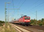 112 172-2 beschleunigt am 19.08.09 die RB 21325 Bad Oldesloe - Hamburg Hbf beim passieren der sdlichen Bahnhofsausfahrt von Bad Oldesloe.