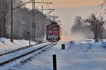 112 183 mit der  kleinen RE  aus Grimmen kommend kurz vor Stralsund am 20.12.09