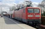 112 117-7 mit dem RE2 nach Cottbus mit halt in Wustermark. 01.04.2010