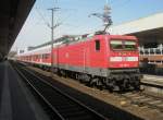 Hier 112 128-4 mit RE14614 von Wolfsburg Hbf. nach Hannover Hbf., bei der Einfahrt am 7.4.2010 in Hannover Hbf.