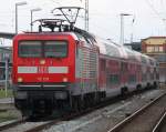 Kaiser-Otto-Express 112 139-1 mit Garnitur des Magdeburg-Berlin-Express als Sonderzug von Magdeburg Hbf nach Rostock Hbf beim Rangieren im Rostocker Hbf.(13.08.2011)