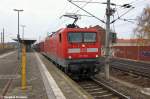 Der RE4 (RE 37325) von Rathenow nach Ludwigsfelde im 112er-Sandwich in Rathenow.