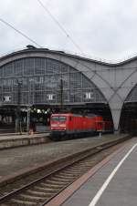 112 132-6 mit dem RE Leipzig - Magdeburg bei Ausfahrt in Leipzig 05.02.2013