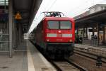 112 190-4 mit RE 1 (RE 4334) von Schwerin Hbf nach Hamburg Hbf in Schwerin Hbf am 21.05.2013