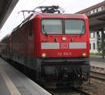 112 156-5 mit RE 1 (RE 4310) von Rostock Hbf nach Hamburg Hbf in Schwerin Hbf am 29.06.2013