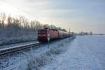 BR 112 (112 104) schiebt am 27.12.2014 den RE 5 (4355) nach Lutherstadt Wittenberg.