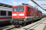 Am Mittag des 09.04.2016 stand die Rostocker 112 108-6  ( Genau Ihre Richtung )im Rostocker Hbf.