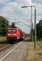 112 103 mit RE 4361 (Rostock Hbf–Elsterwerda) am 26.06.2016 in Klasdorf