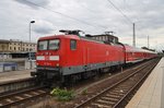 112 152-4 verlässt am 1.8.2016 mit einem RE1 (RE18125) nach Frankfurt(Oder) den Magdeburger Hauptbahnhof.