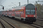 Am 12.04.2016 fährt dieser RE 5  3509  in Richtung Wünsdorf-Waldstadt. Aufgenommen bei der Durchfahrt Bahnhof Teltow. Geschoben wurde diese Zugfahrt von einer BR 112 (112 182).
