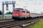 PbZ-D 2466 am 11. August 2011 gezogen von  113 268-7 mit IC-Wagen, DB Regional Wagen, DB Nachtzugwagen kurz vor der Einfahrt in  Bahnhof Berlin Schnefeld Flughafen. Neben 110 436-3 am Schluss war in der Mitte eine BR 120 