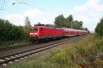 DB 114 018-5 mit RE3 nach Elsterwerda am 28.09.2008 bei der Durchfahrt in Rdnitz.