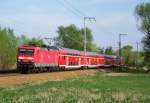 Seit langem kommt mal wieder eine 114er vorbei! Hier kommt 114 027-6 mit dem RE2 aus Cottbus nach Wittenberge ber Berlin und Rathenow gefahren. Lbbenau/Spreewald den 15.04.2009