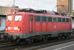 Die 115 209-9 steht fr eine Weile Lz in Dsseldorf HBF, aufgenommen am 16.10.2009