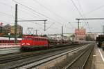 Die saubere 115 350 mit CNL 1287 bei der Einfahrt in Mnchen Ost. 02.10.2010.