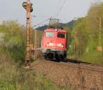 115 383-2 mit Kirchentags-Sonderzug auf der Rckreise aus Hamburg in Richtung Sden. Aufgenommen am B Reckershausen am 05.05.2013.
