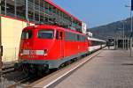 Zwischenhalt der blitz blanken 115 293-3 mit dem IC 185 (Stuttgart Hbf - Zürich HB) am 06.03.2014 in Horb.