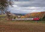 115 261 mit dem PBZ 2461 nach München.Aufgenommen bei Uhingen am 7.11.2015.