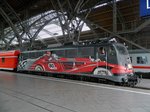 115 509 Werbelok  80 Jahre Autozüge in Deutschland  (Design by: Gudrun Geiblinger) am 02.08.2016 in Leipzig-Hbf.