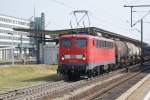 139 562 mit einem gemischten Gterzug bei der Durchfahrt im Braunschweiger Hbf Richtung Lehrte (31.05.2008)