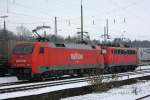 Die eigenartige 152 089-9 stand am 15.12.2010 mit der 139 562-3 in Aachen West abgestellt.