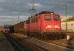 139 314-9 zieht einen Schiebewandwagenzug am 16.04.2012 durch Kaiserslautern